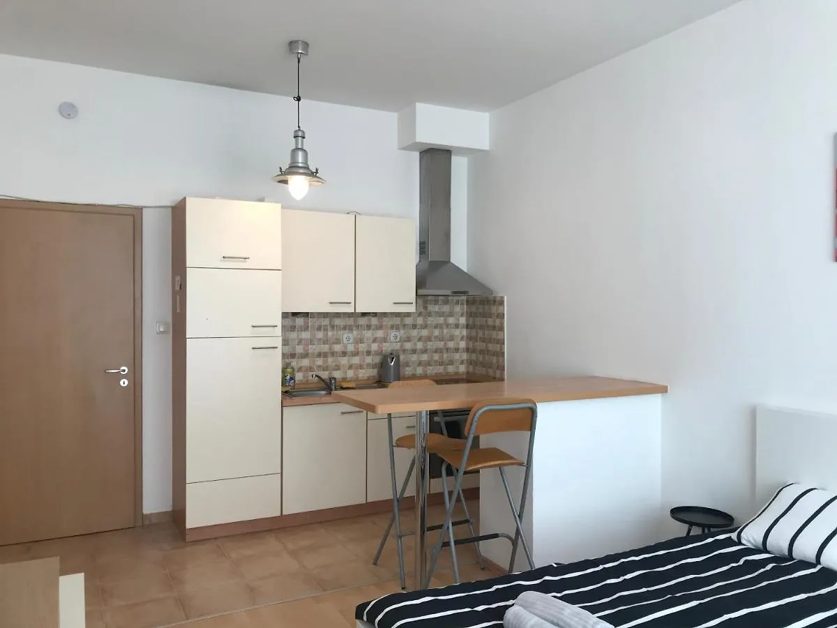 Central Belvedere Apartman Budapest 0*,  Hungary